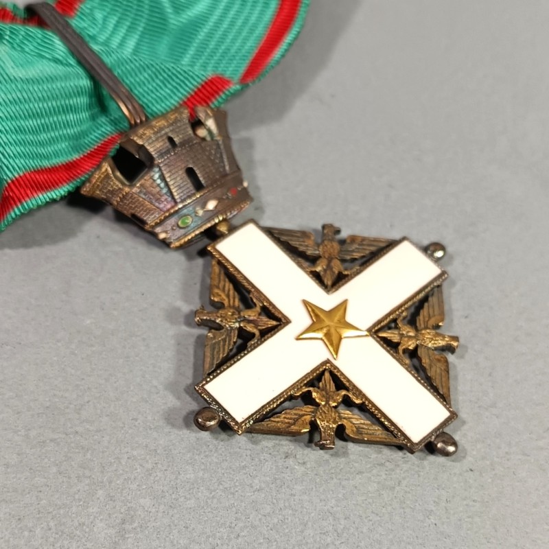 ITALIE MEDAILLE DE COMMANDEUR DE L'ORDRE NATIONAL DU MERITE EN COFFRET ITALIAN NATIONAL MERIT ORDER